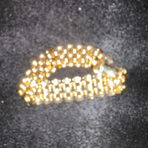 Vintage Gold-Tone Costume Jewelry Set – Bracelet, Choker & Long Necklace - Picture 4 of 15